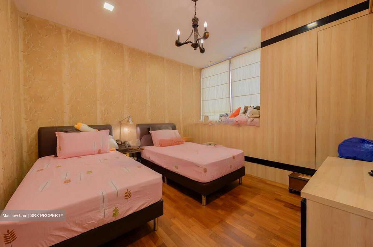 Inggu 6 (D27), Terrace #453420911